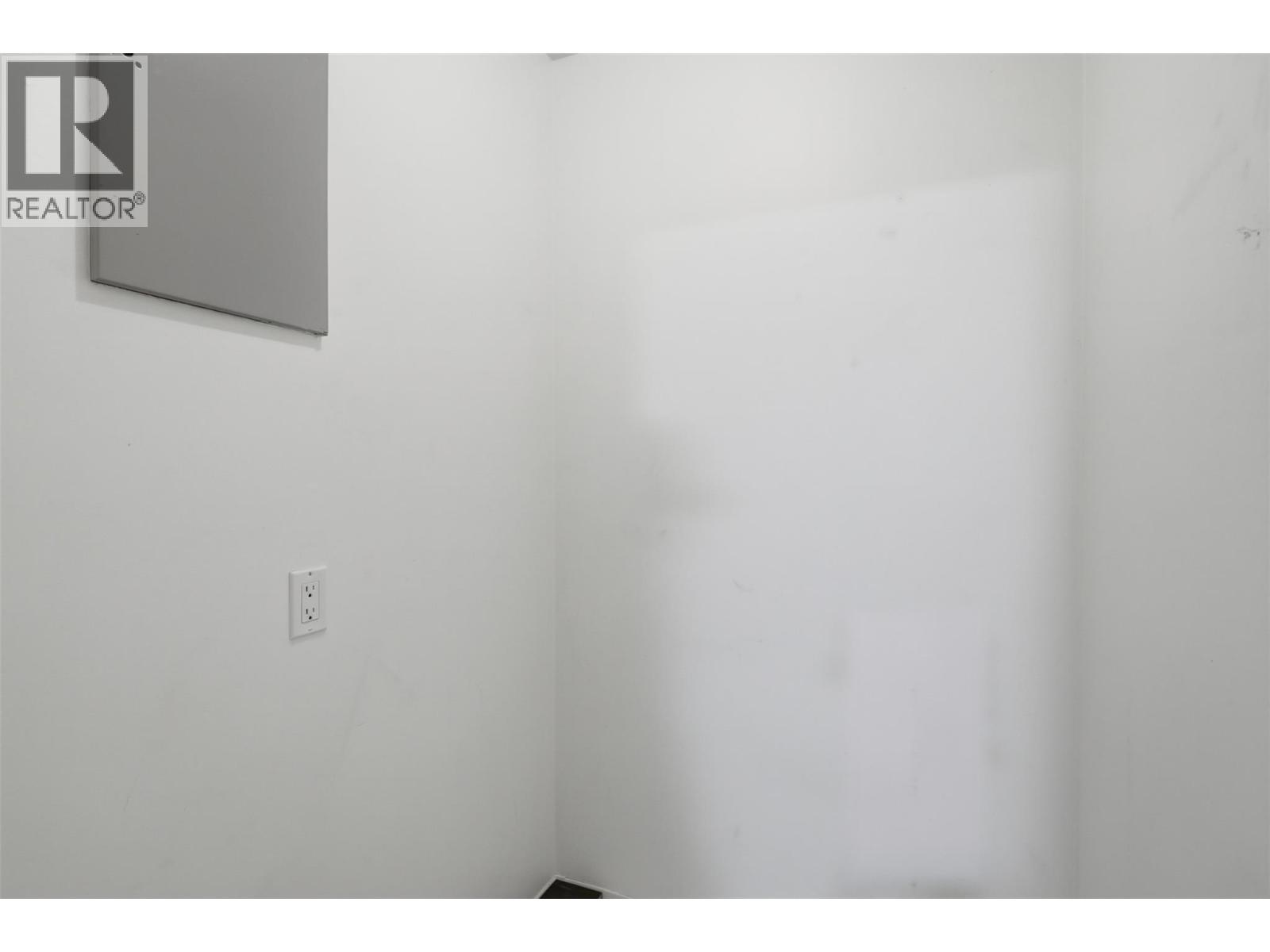 #111 245 GORDONHORN Crescent - 19