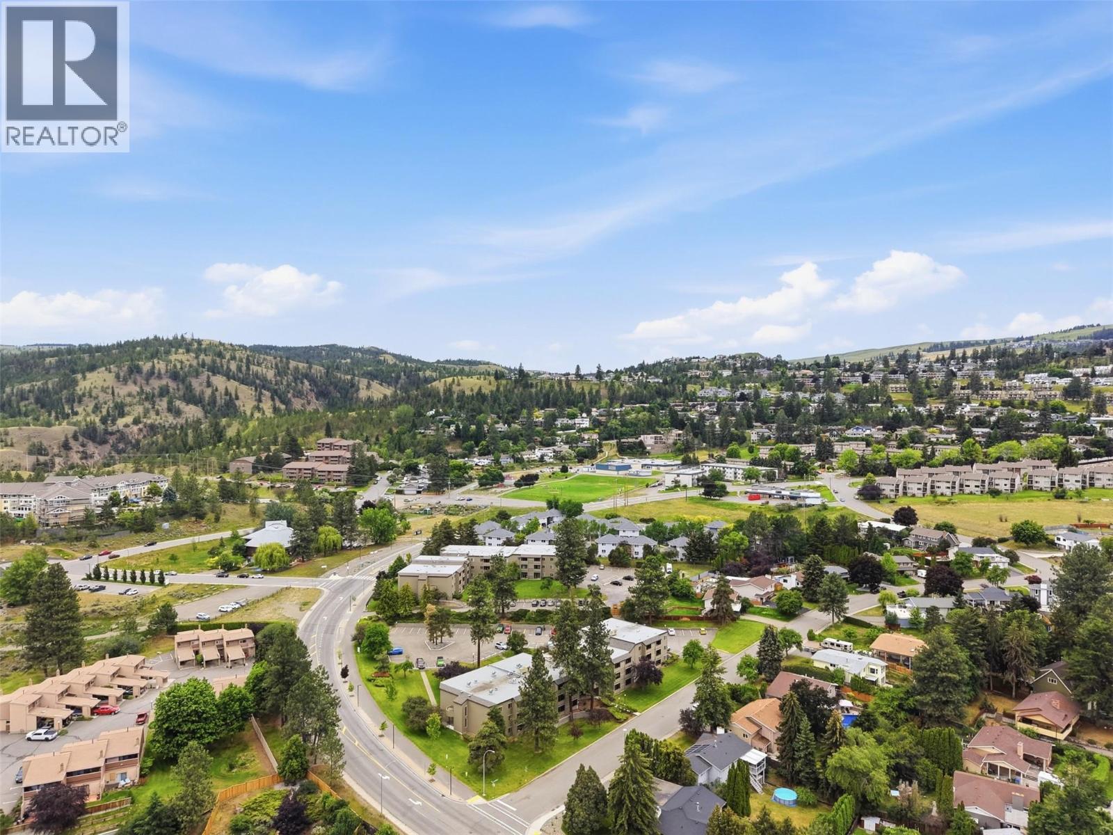 #111 245 GORDONHORN Crescent - 34