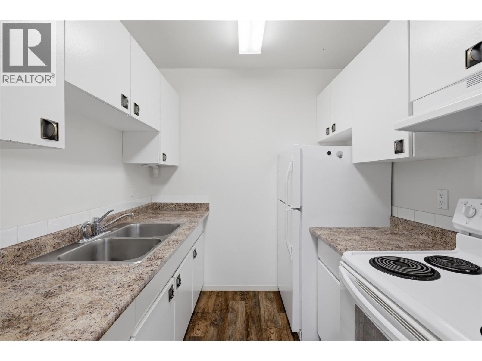 #111 245 GORDONHORN Crescent - 6