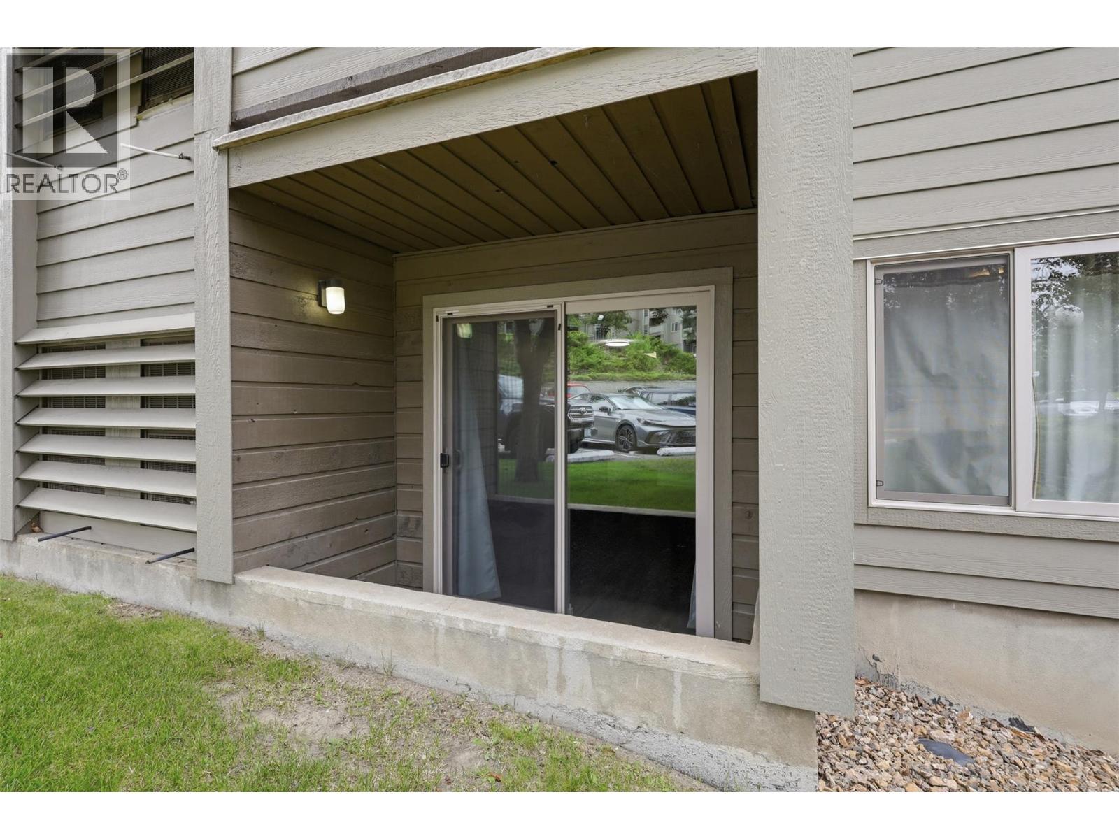 #111 245 GORDONHORN Crescent - 13