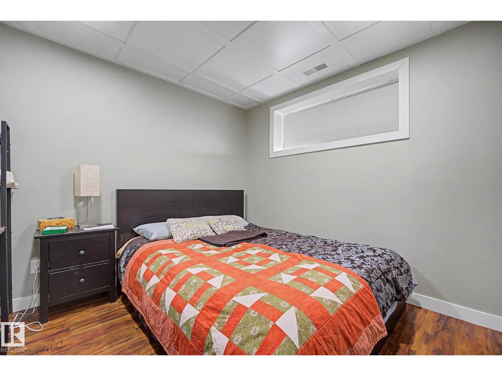 3343 WEIDLE WY SW - 33