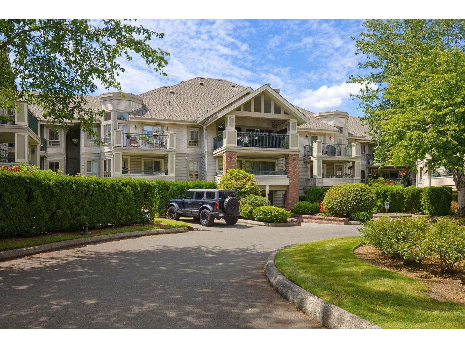 112 22015 48 AVENUE, Langley