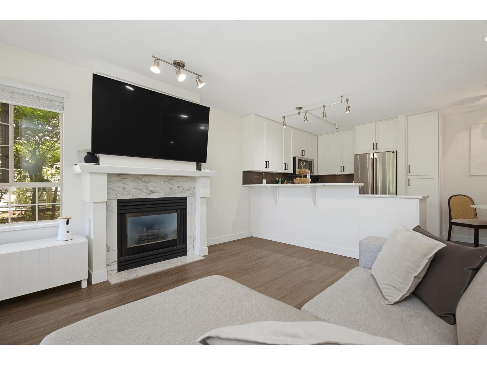 112 22015 48 AVENUE, Langley