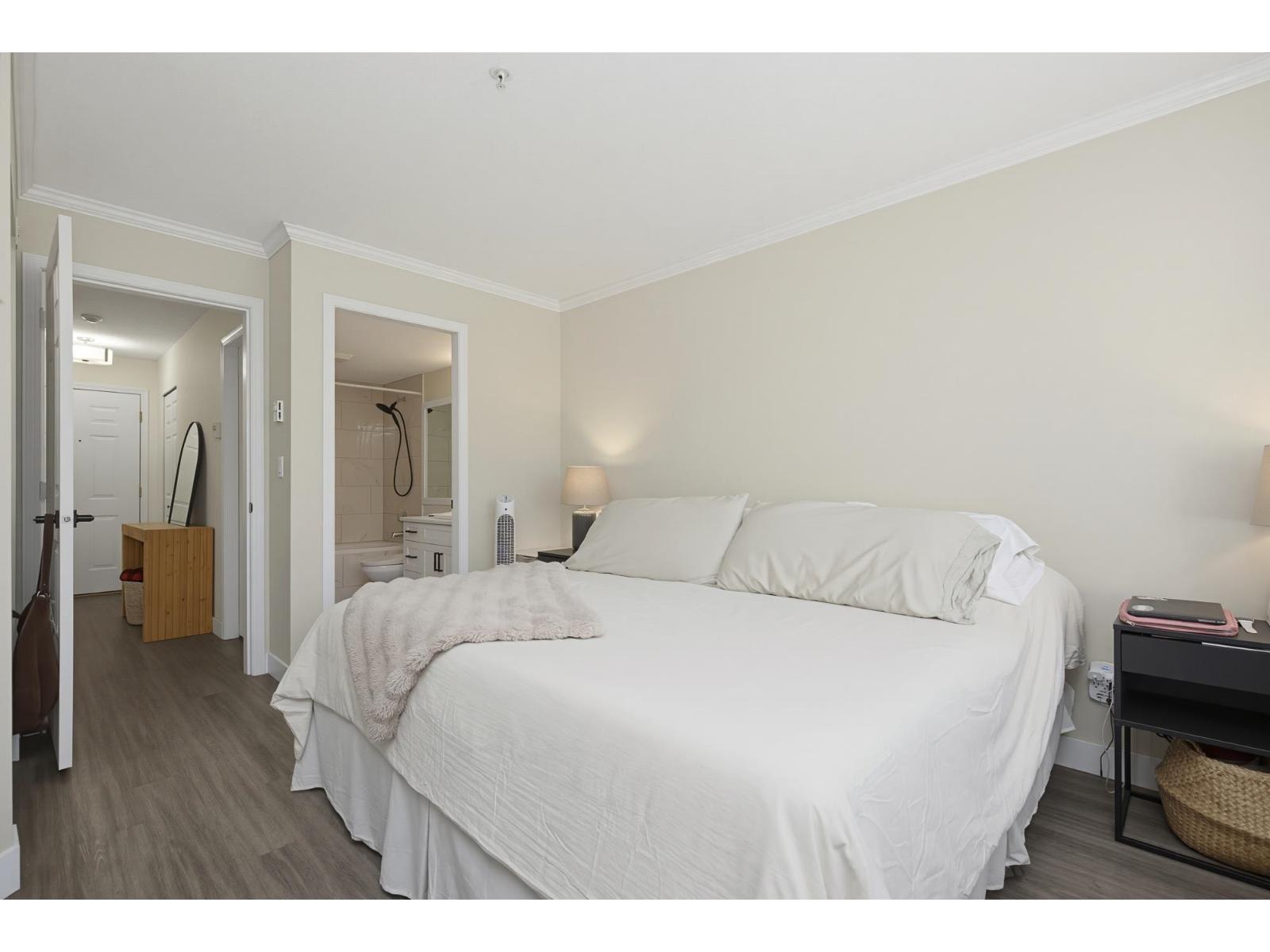 112 22015 48 AVENUE, Langley