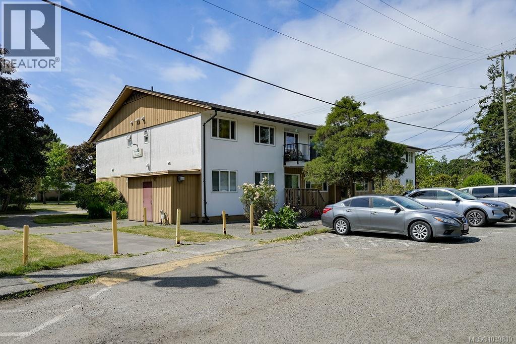 426 Burnside Rd W - 36