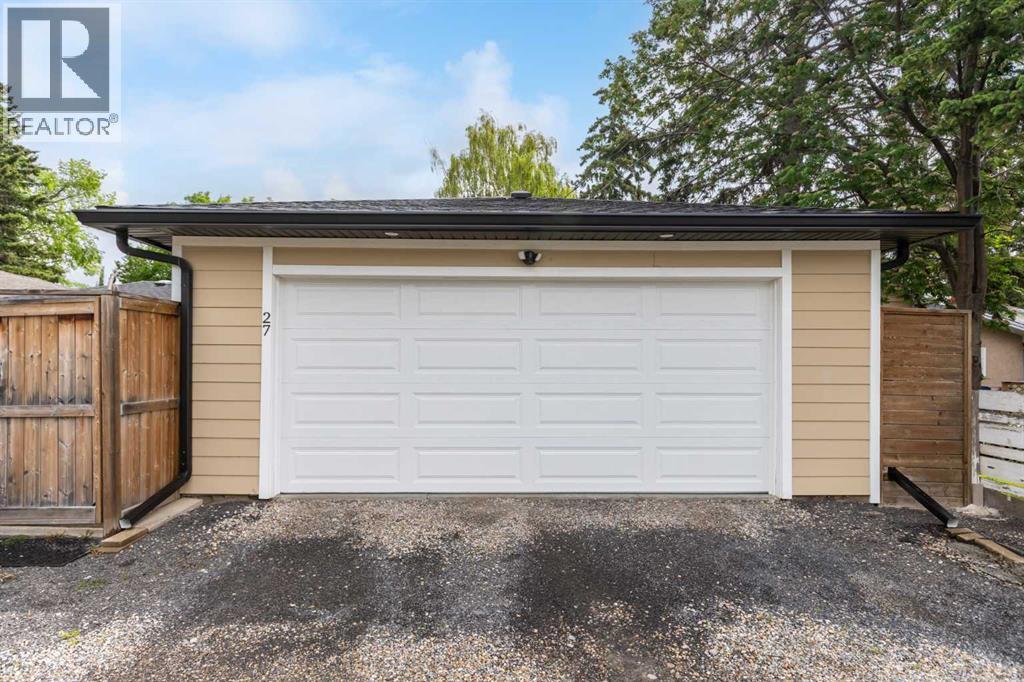 27 Westview Drive SW — photo 44