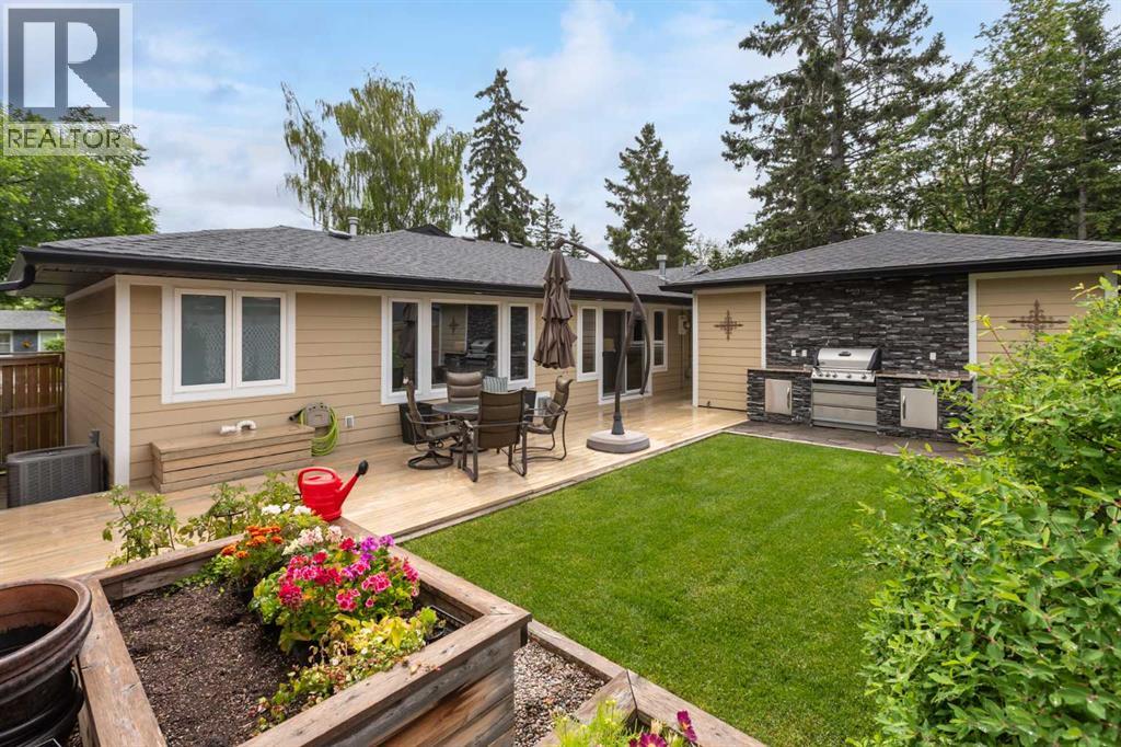27 Westview Drive SW — photo 42