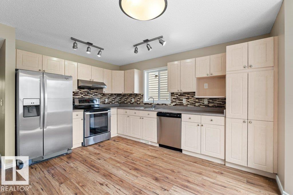 894 MCALLISTER CR SW — photo 12