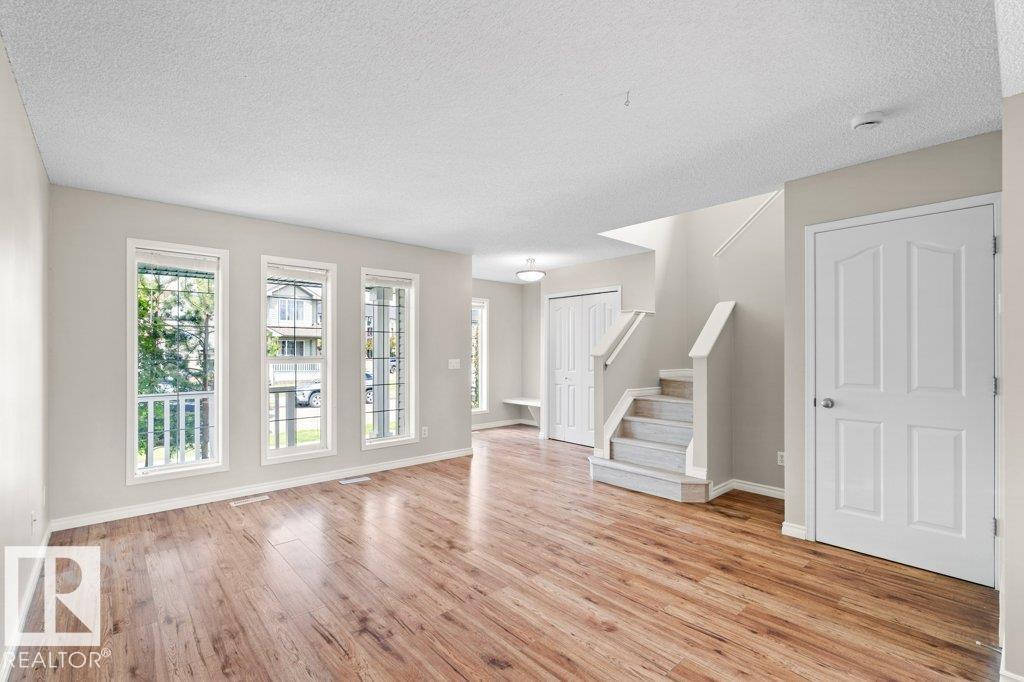 894 MCALLISTER CR SW - photo 5