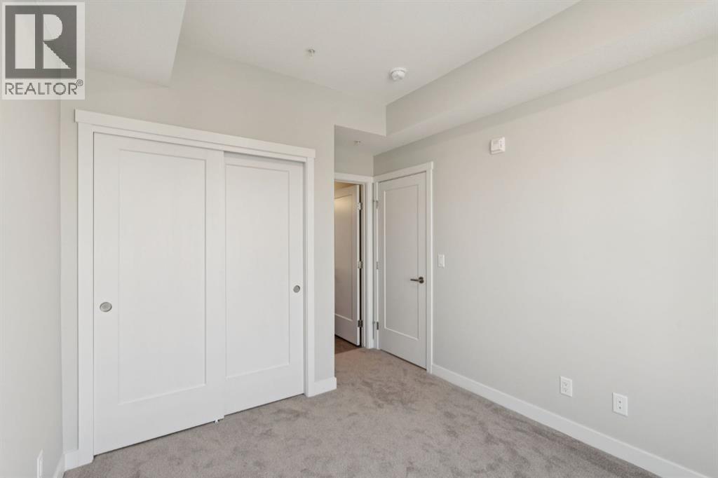 #412 700 Shawnee Square SW - 25