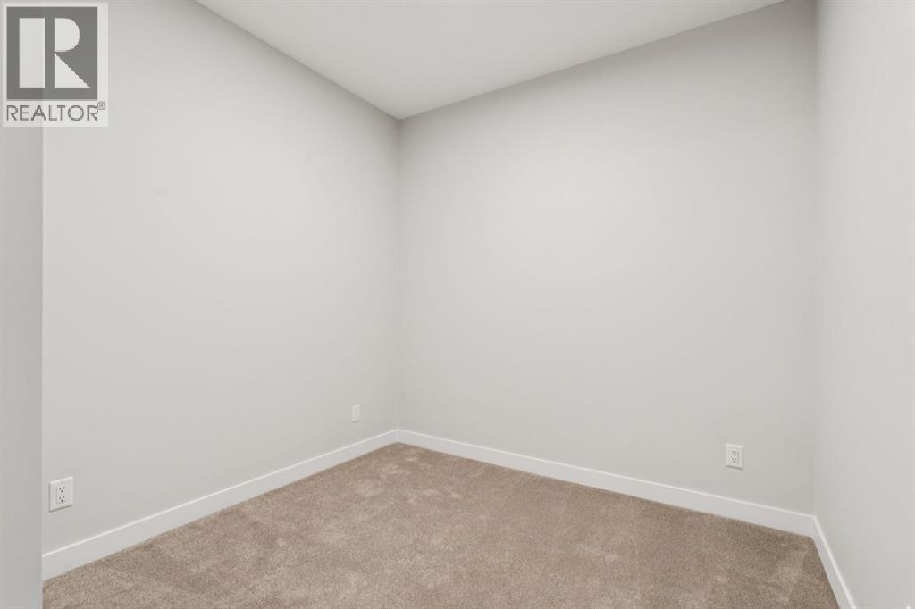 #412 700 Shawnee Square SW - 27
