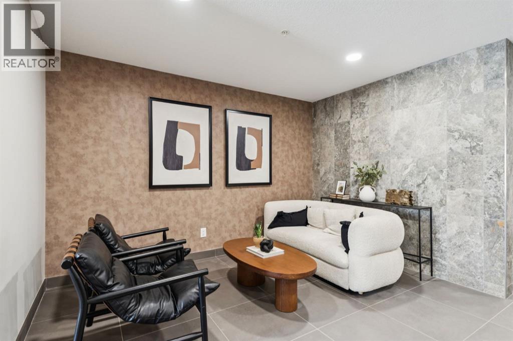 #412 700 Shawnee Square SW - 31