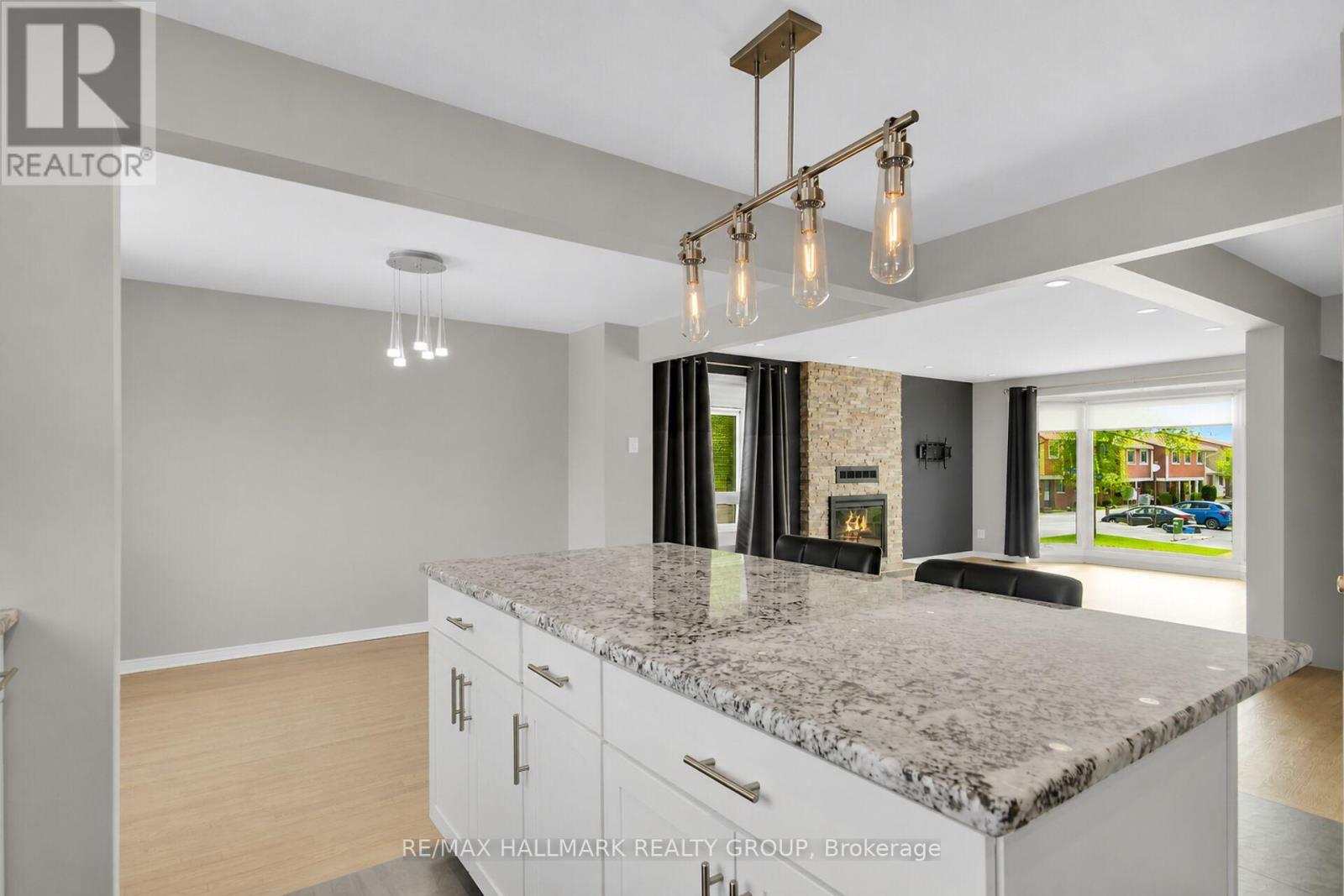 13 COOLSPRING CRESCENT - 8