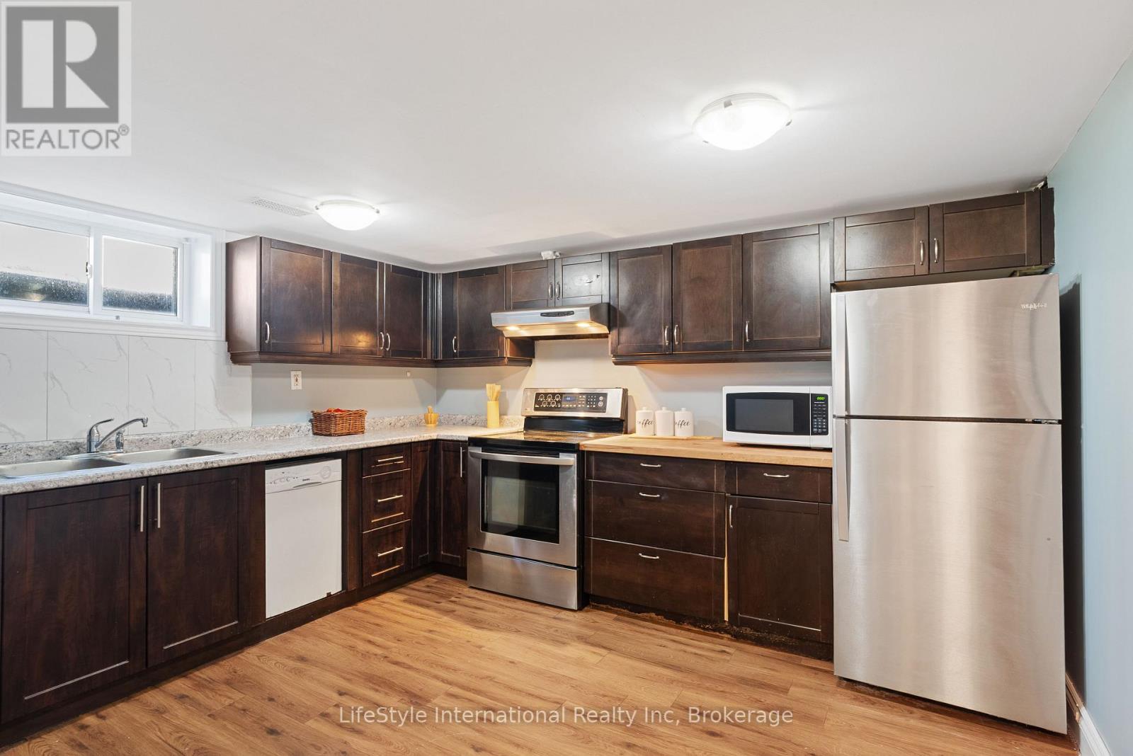 2 WESTMOUNT ROAD - 30
