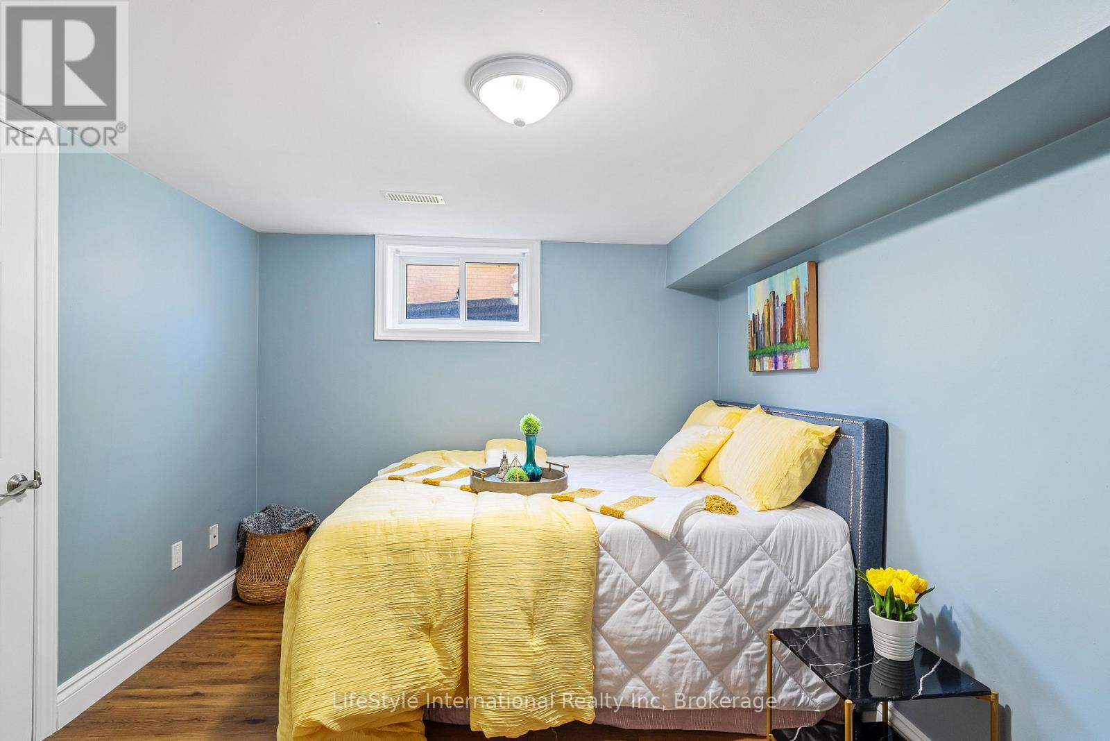 2 WESTMOUNT ROAD - 36