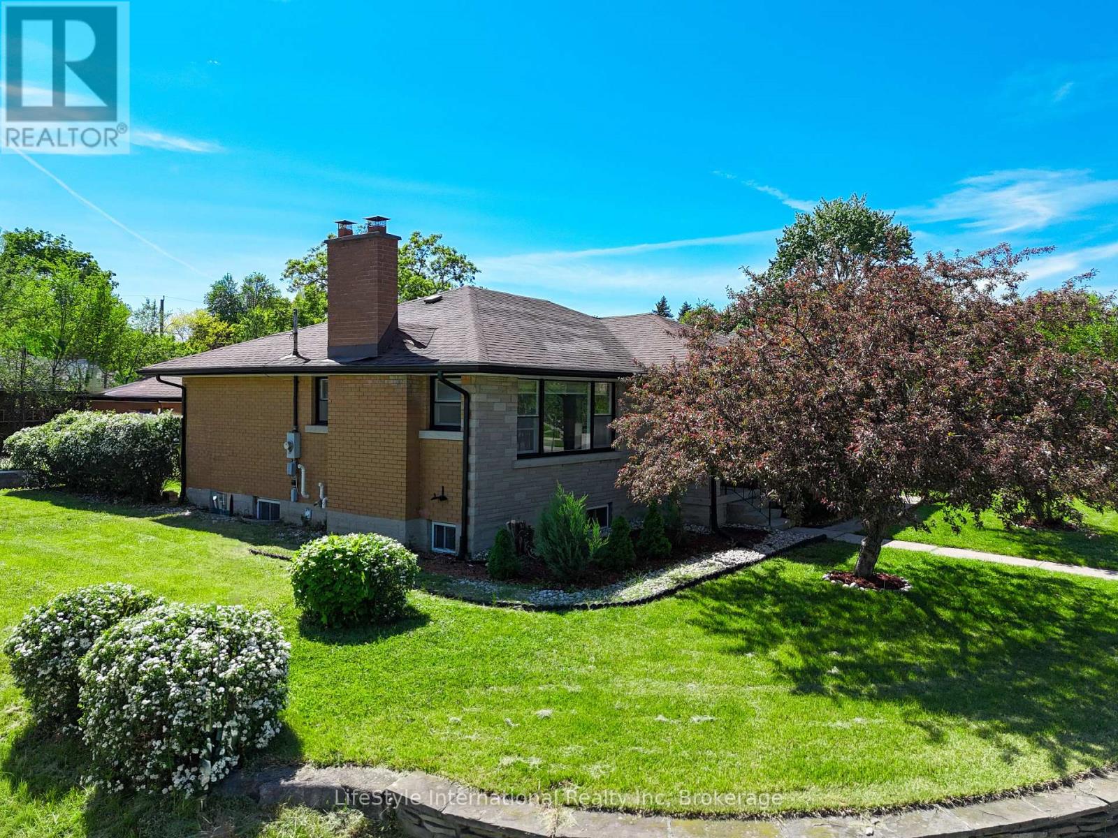 2 WESTMOUNT ROAD - 5