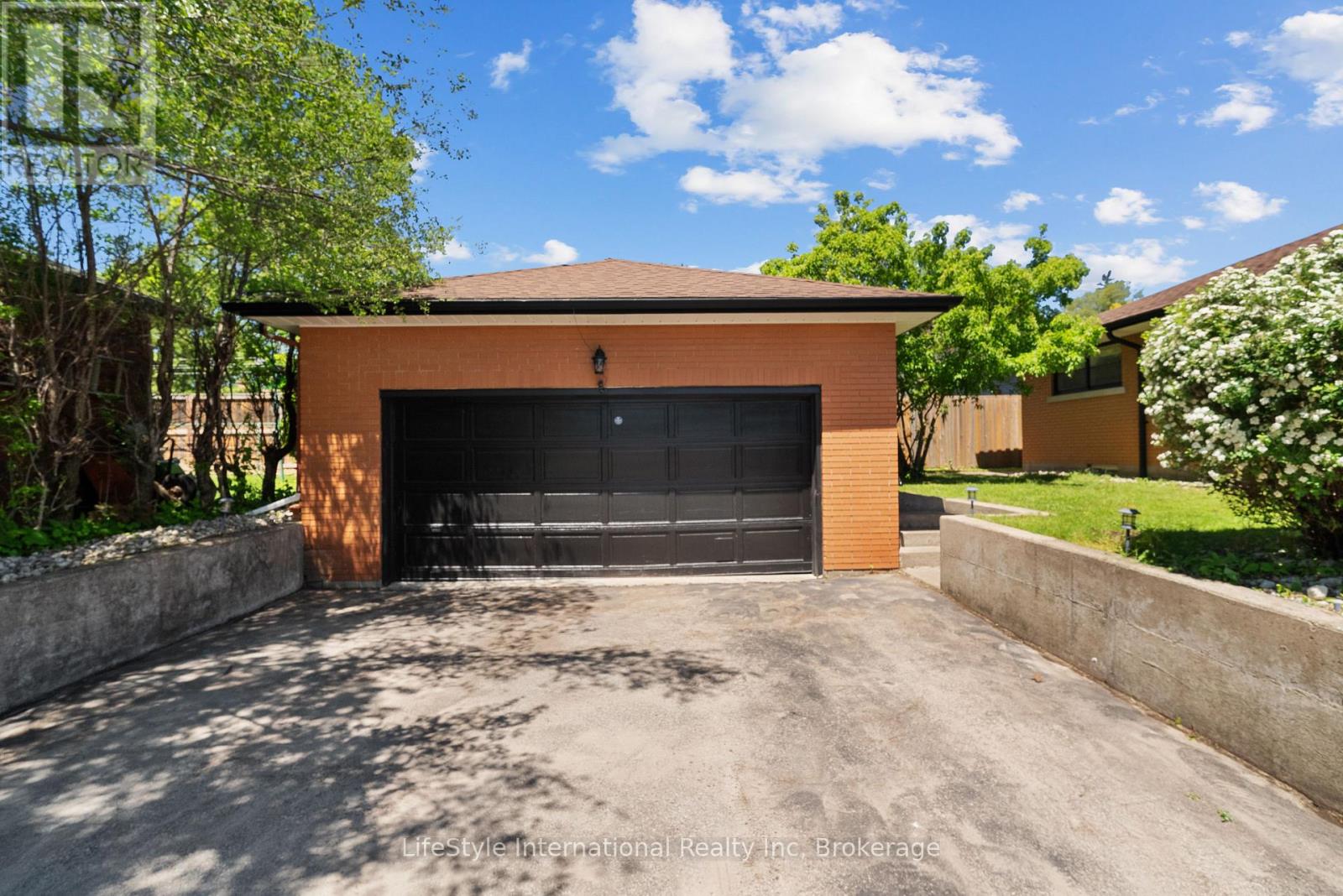 2 WESTMOUNT ROAD - 7