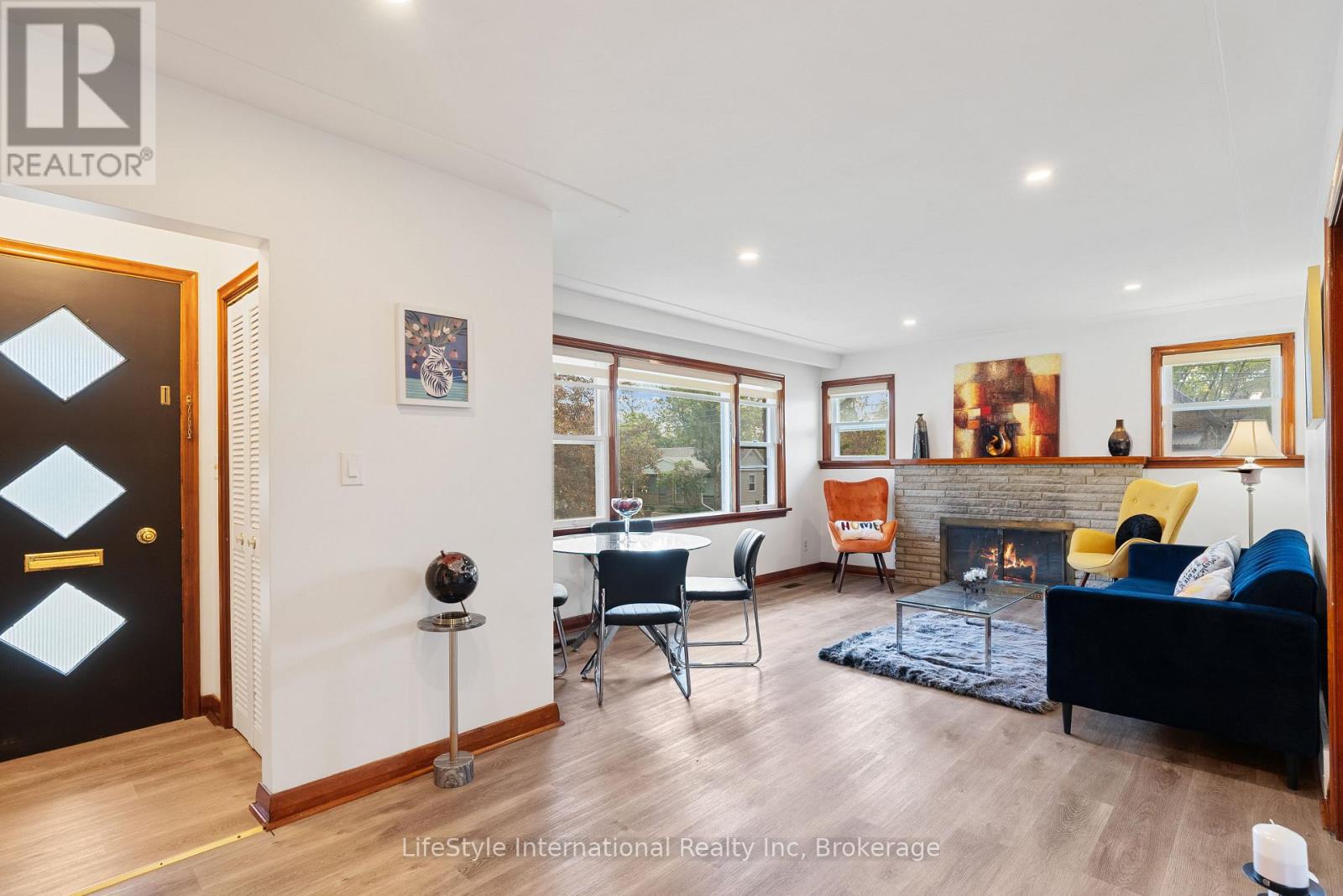 2 WESTMOUNT ROAD - 8