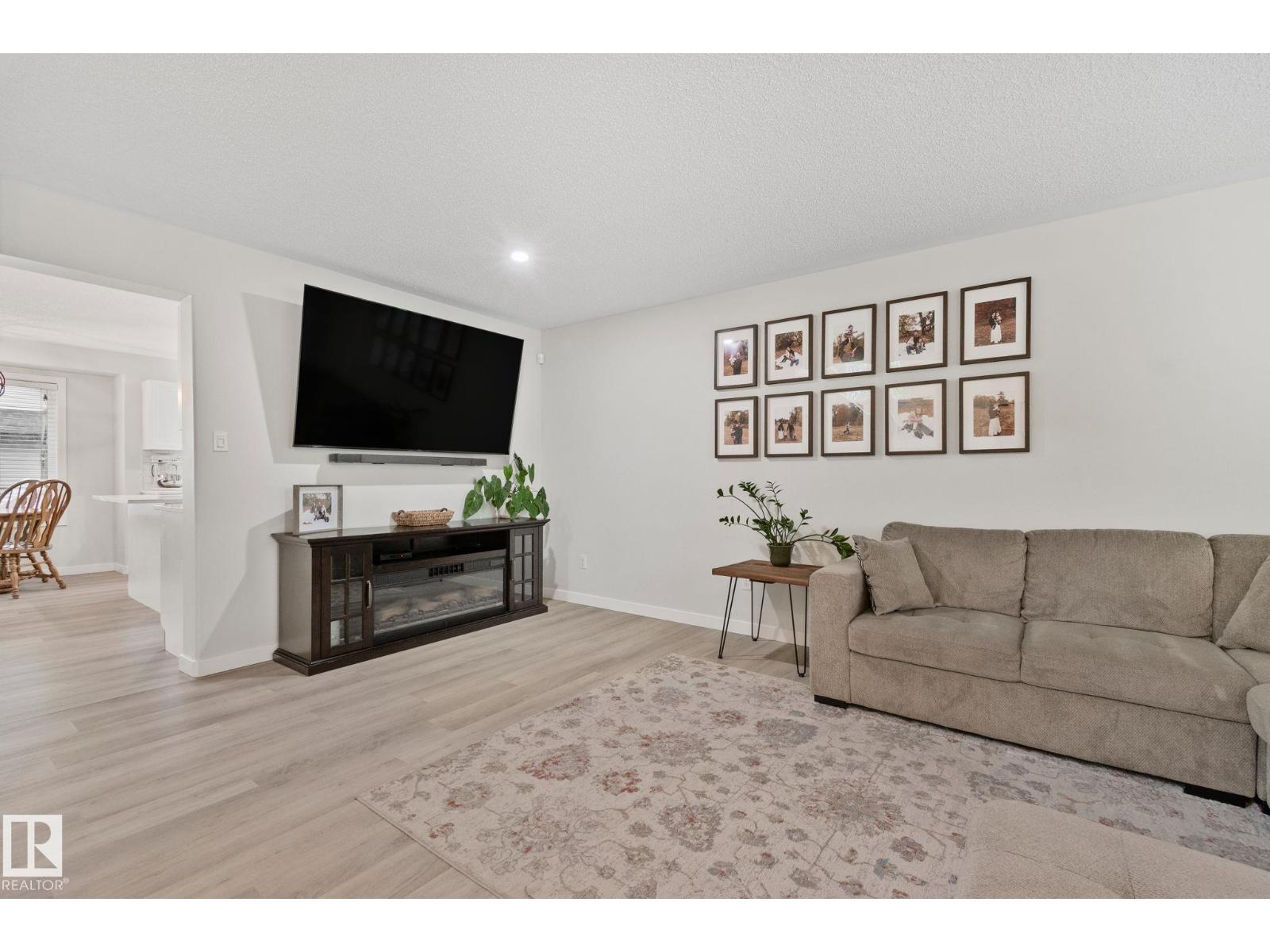 1604 TOMPKINS PL NW NW - photo 4
