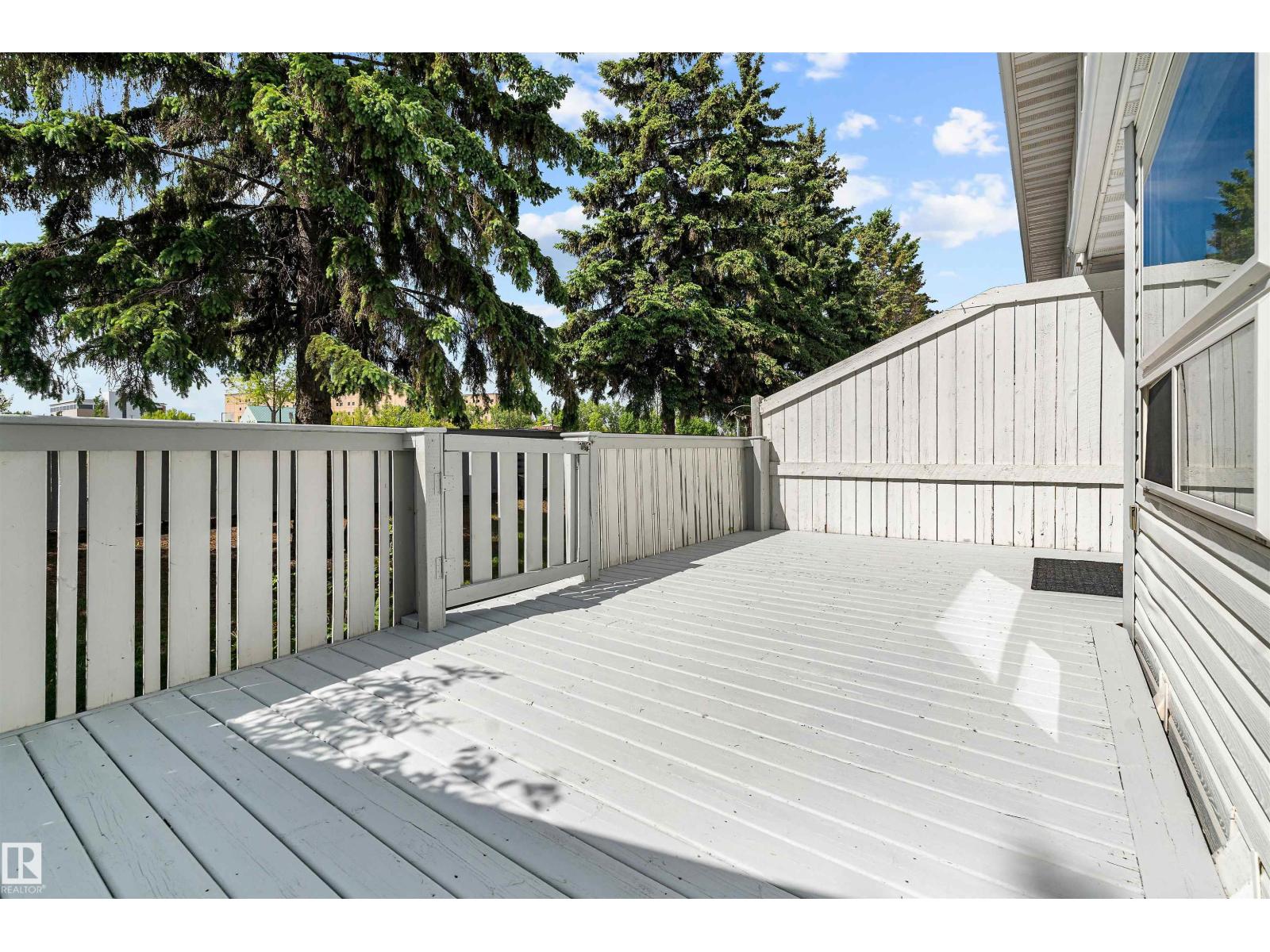 #32 3311 58 ST NW - 29