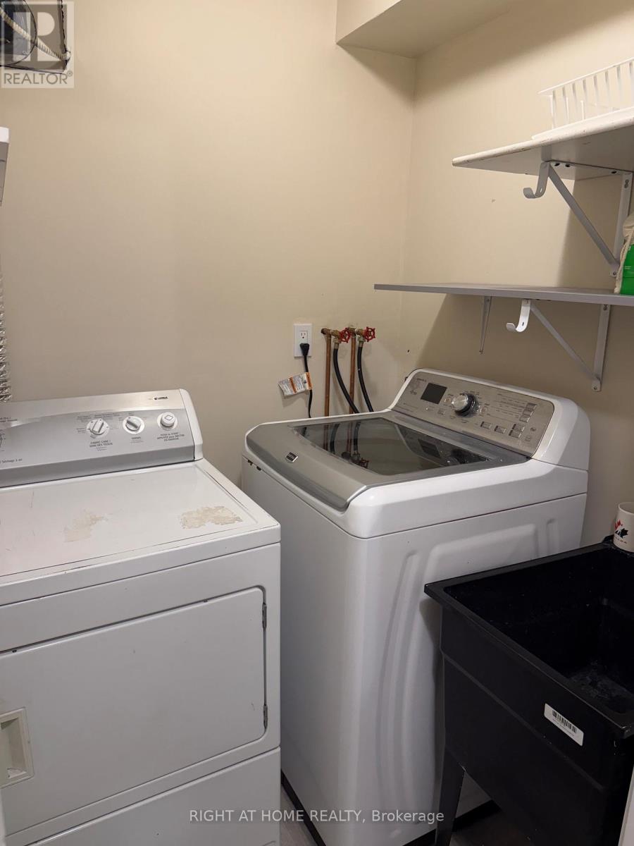 #305 4064 LAWRENCE AVENUE E - 15