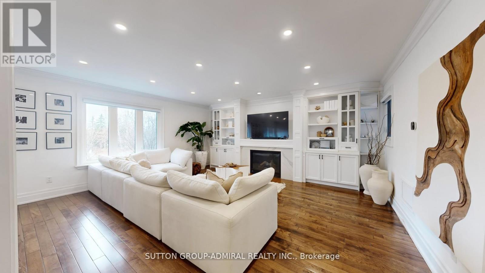8 COLLEEN STREET - 11