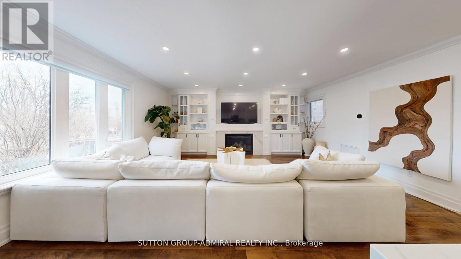 8 COLLEEN STREET - 13
