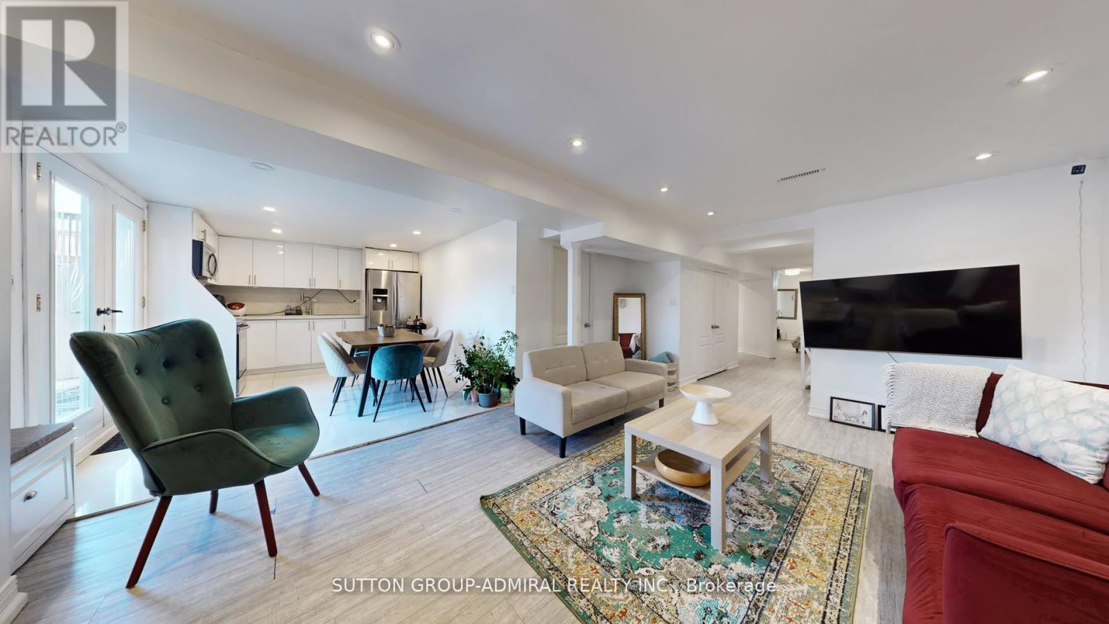 8 COLLEEN STREET - 41