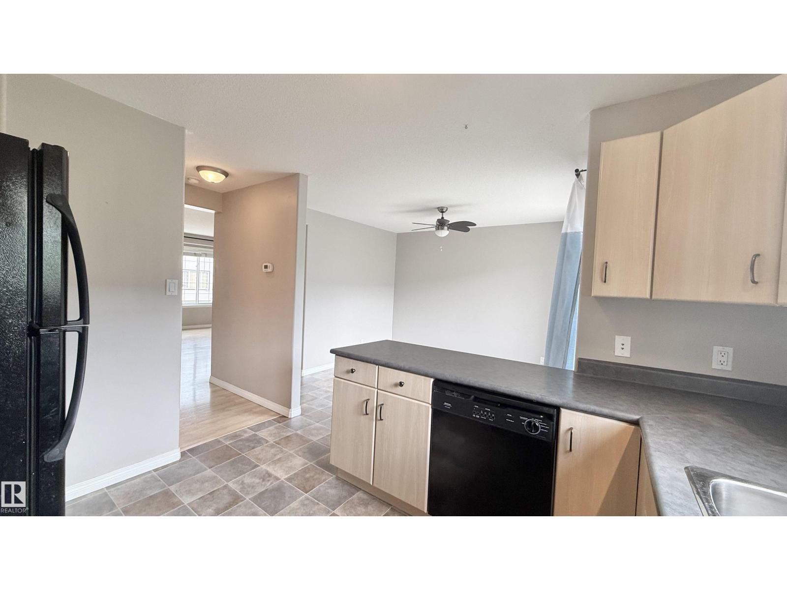 #9 225 BLACKBURN DR E SW - 12