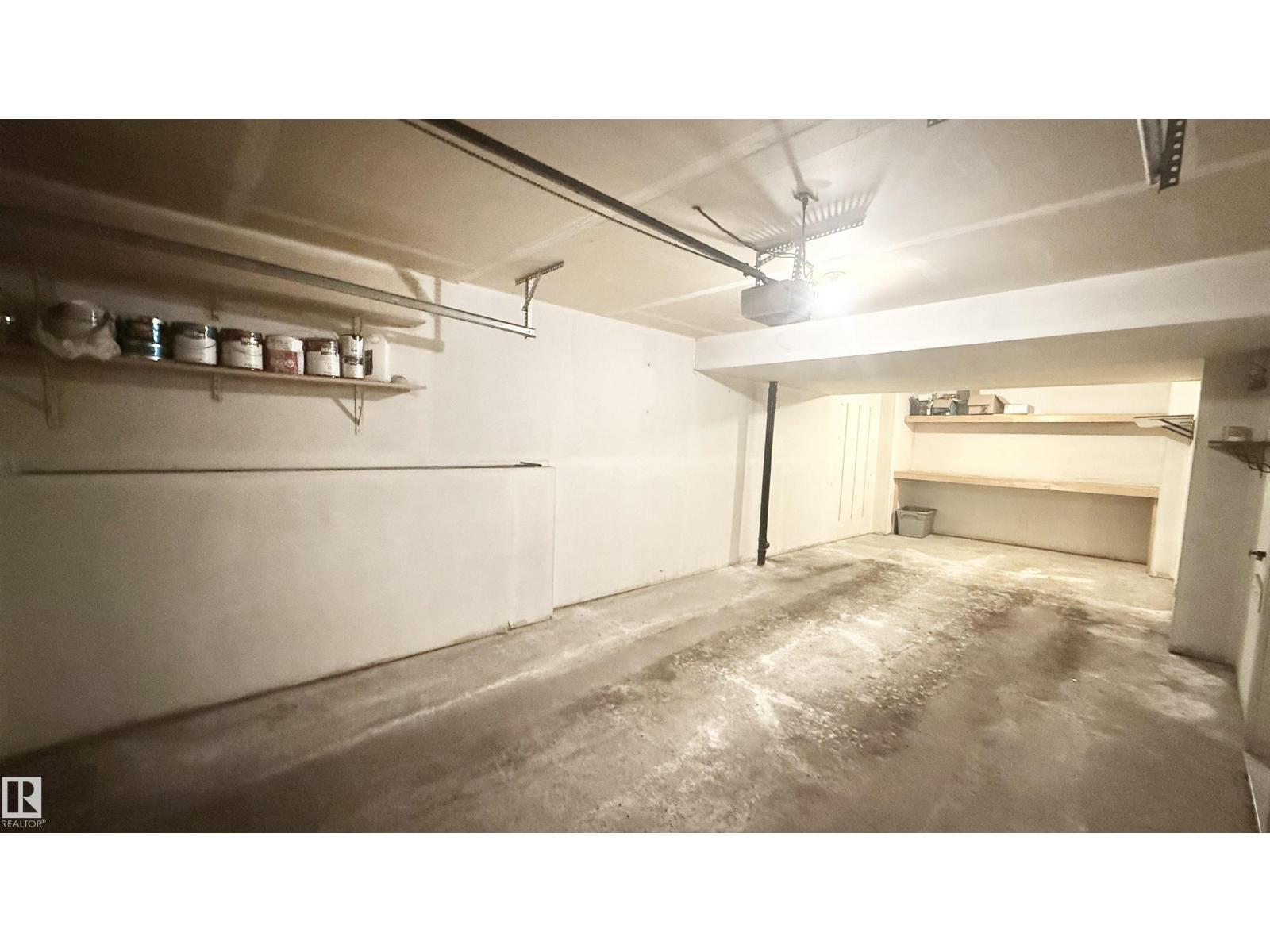 #9 225 BLACKBURN DR E SW - 33