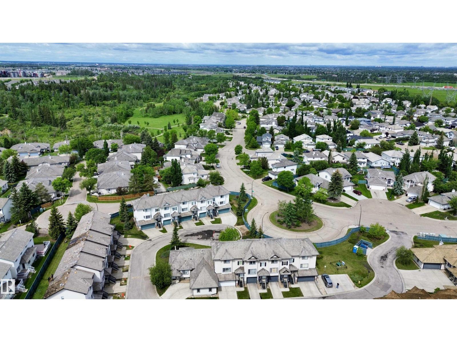 #9 225 BLACKBURN DR E SW - 40