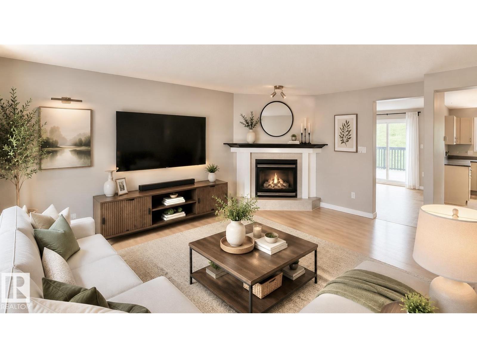 #9 225 BLACKBURN DR E SW - 5