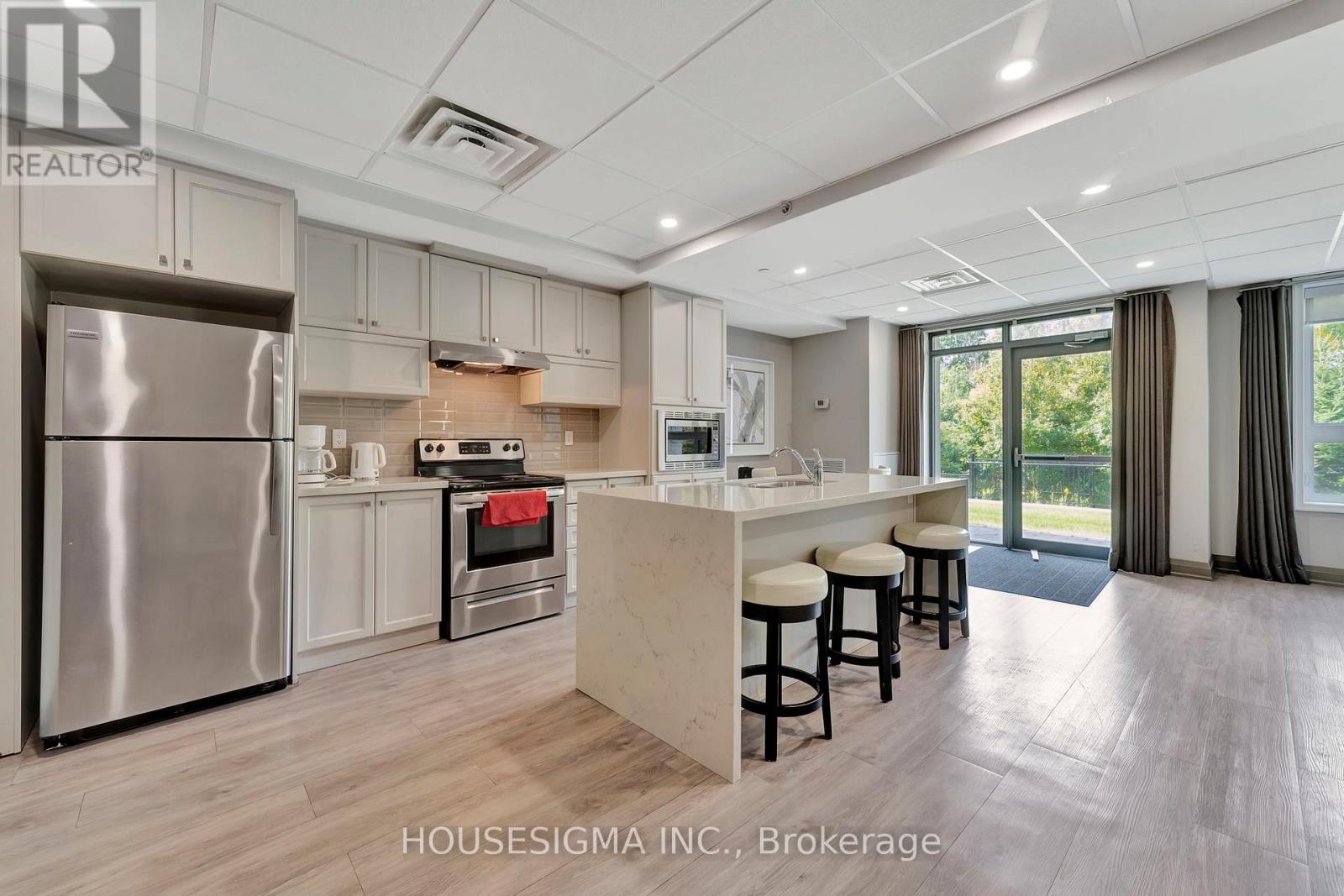 #322 125 SHOREVIEW PLACE - 26