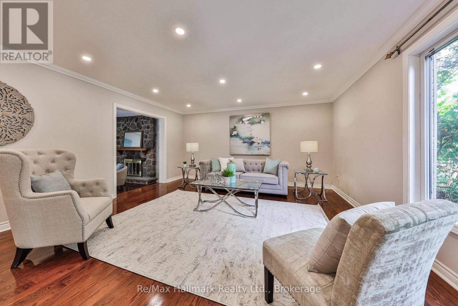 2255 BETHNAL GREEN ROAD - Image 10