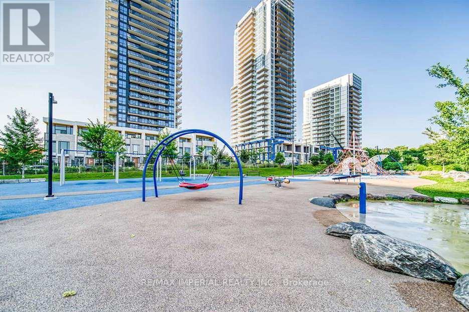 #2601 95 MCMAHON DRIVE - 26