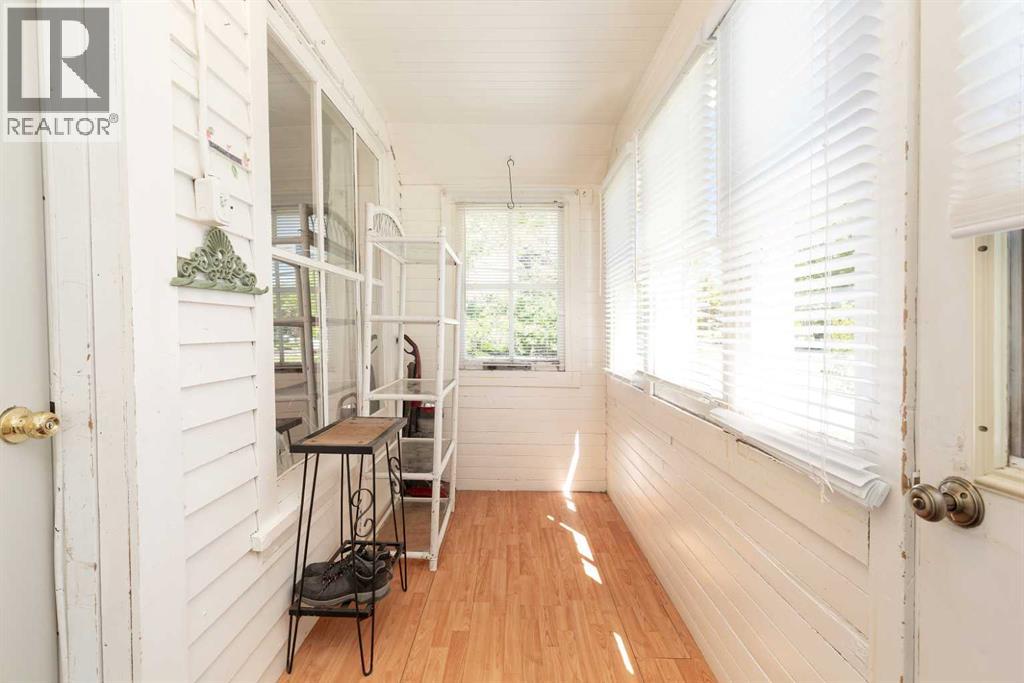 432 12A Street N - photo 3