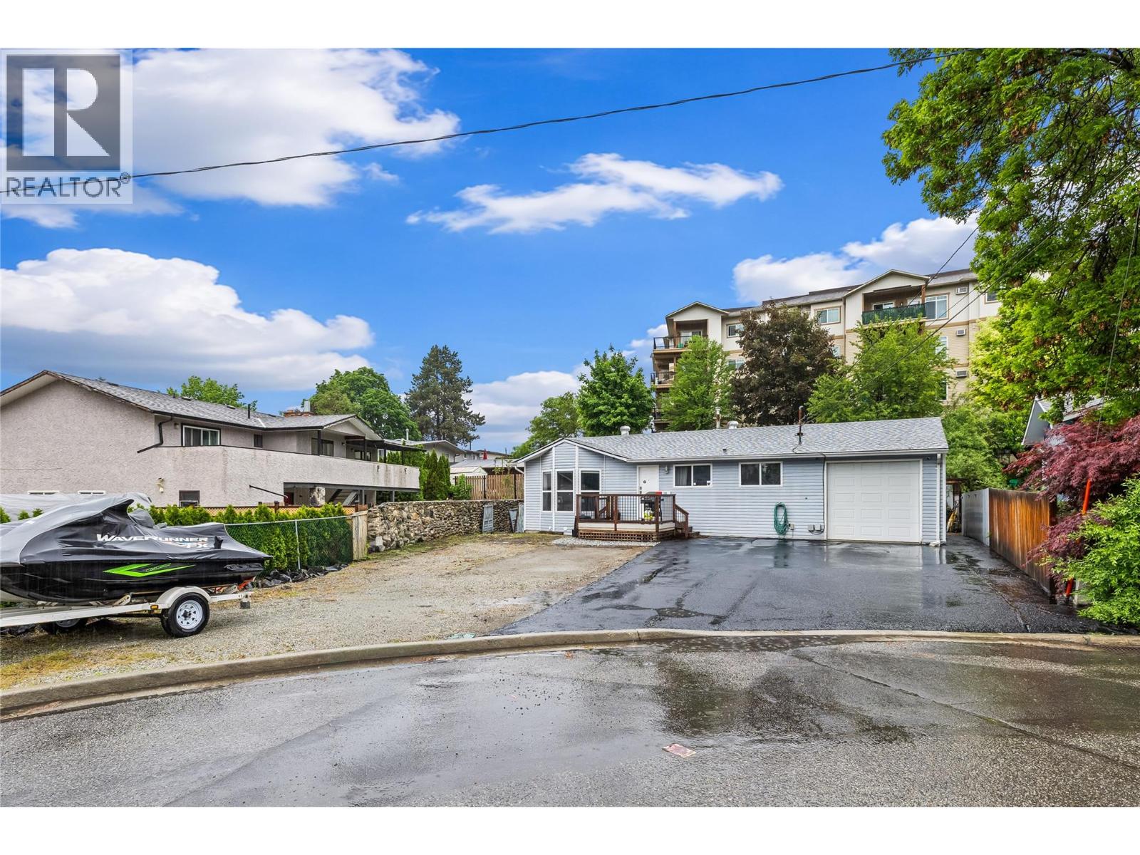 730 Cupar Road - 17