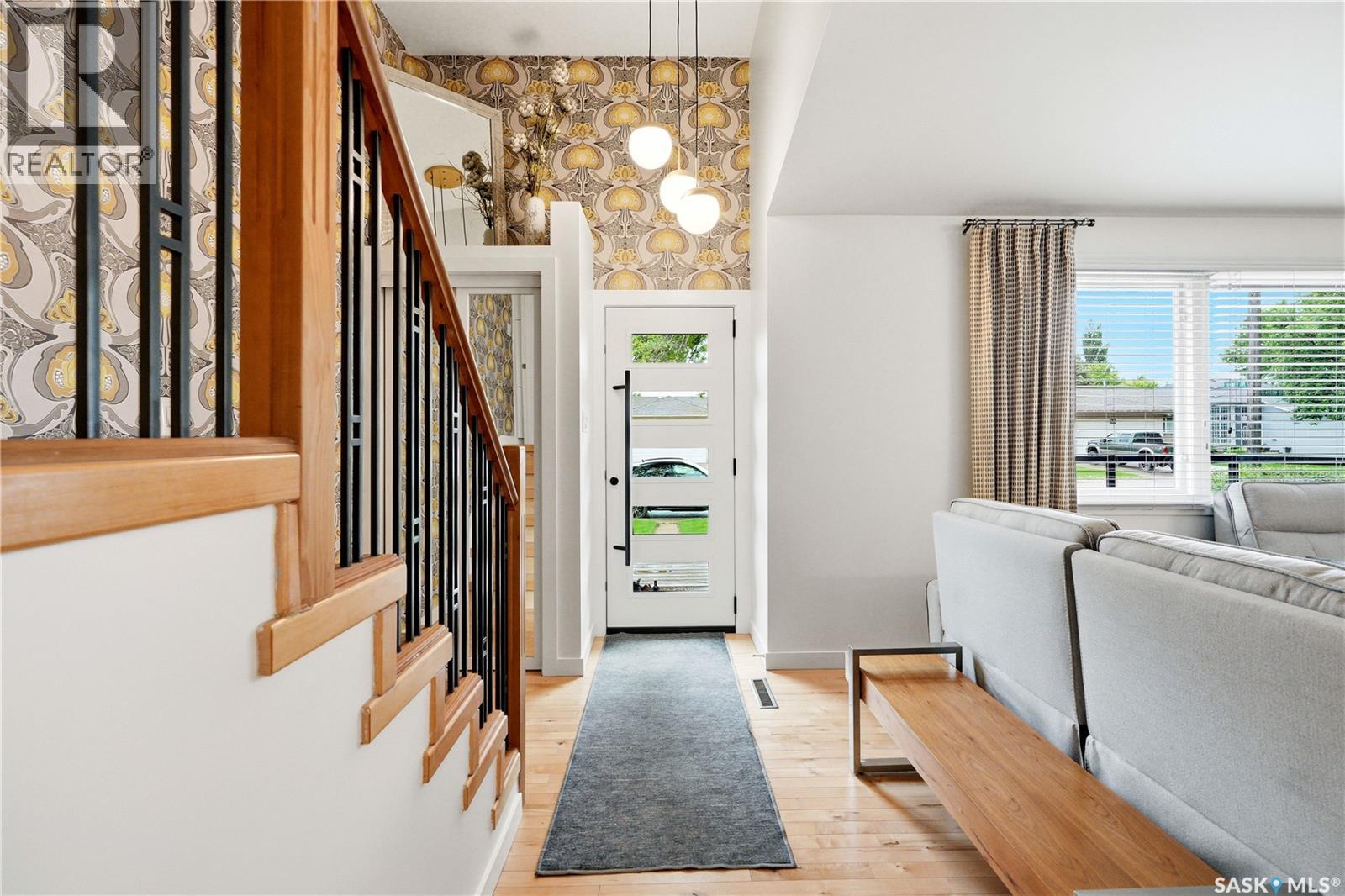 901 Glasgow STREET — photo 7