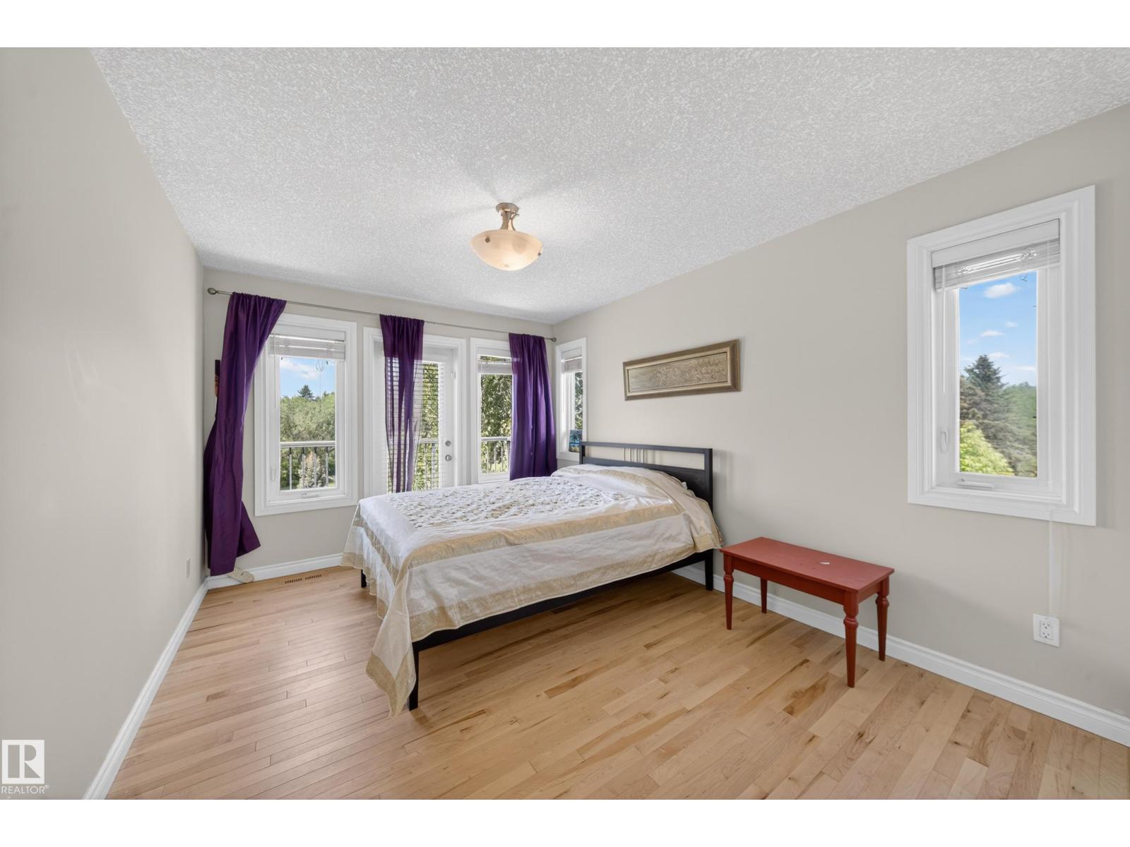 #50 52216 RGE ROAD 233 - 41
