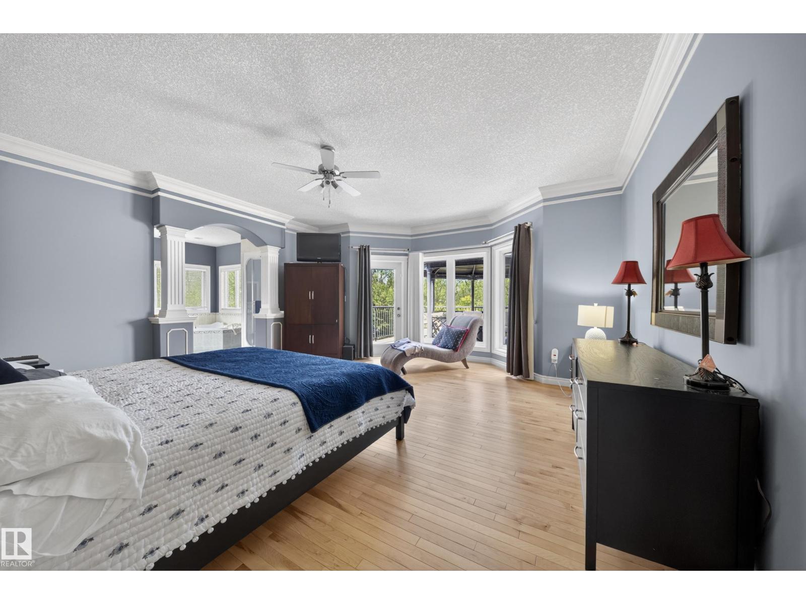 #50 52216 RGE ROAD 233 - 54