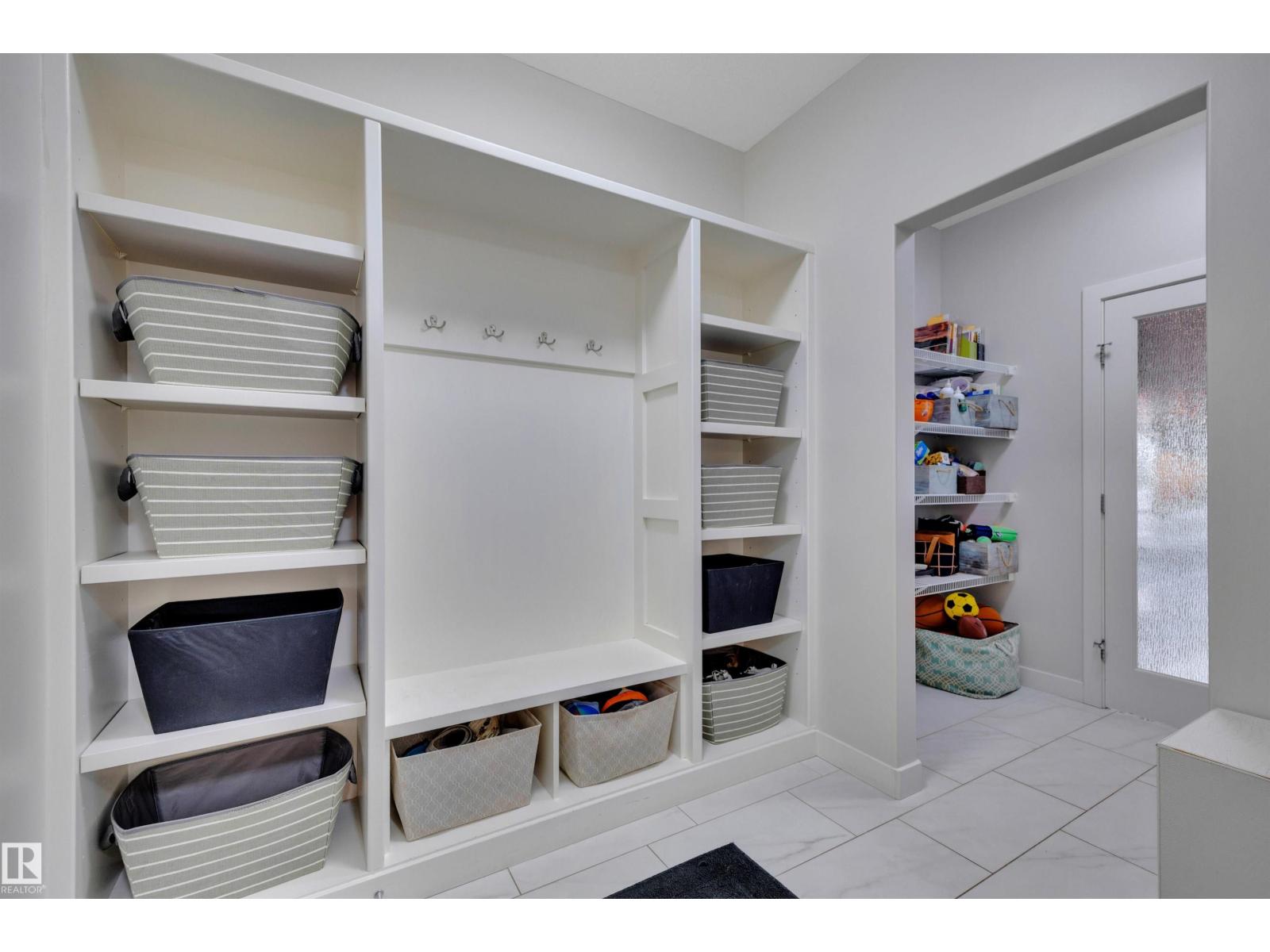 186 SHEPPARD CI — photo 23