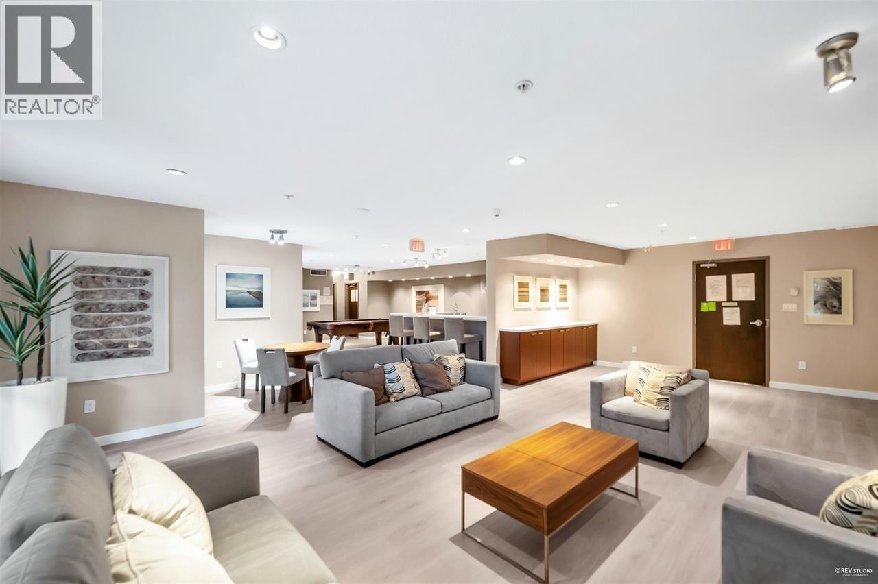 #205-9500 ODLIN Road, Richmond