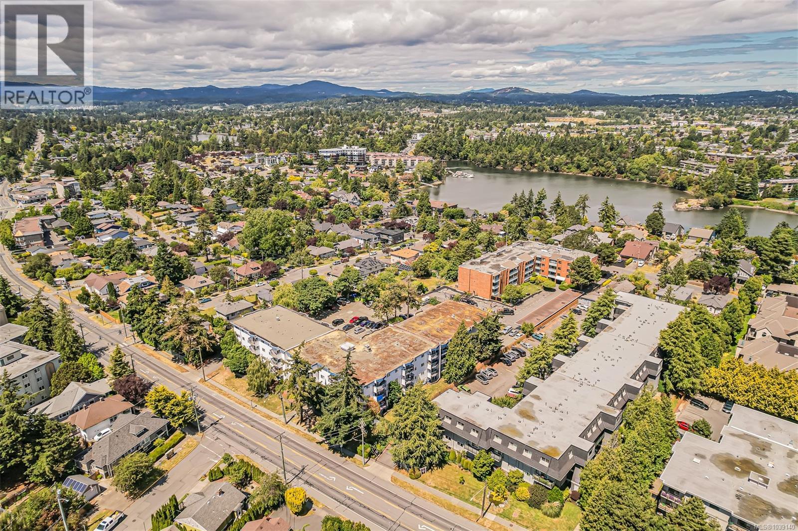 #1 840 Craigflower Rd - 35