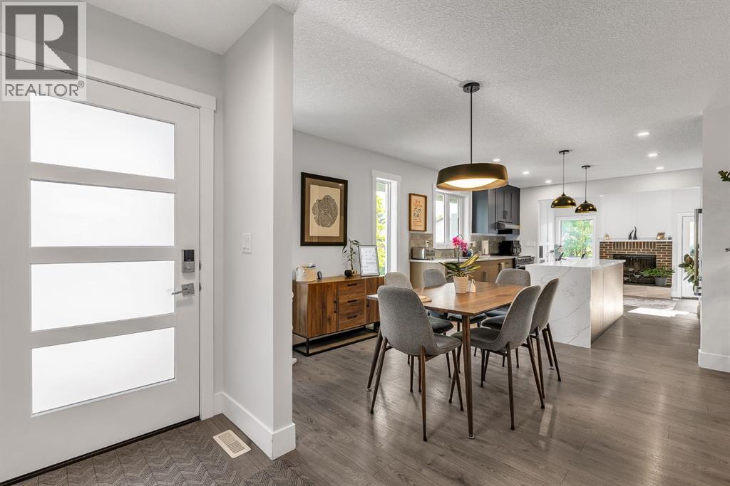 120 Woodbrook Close SW - photo 3