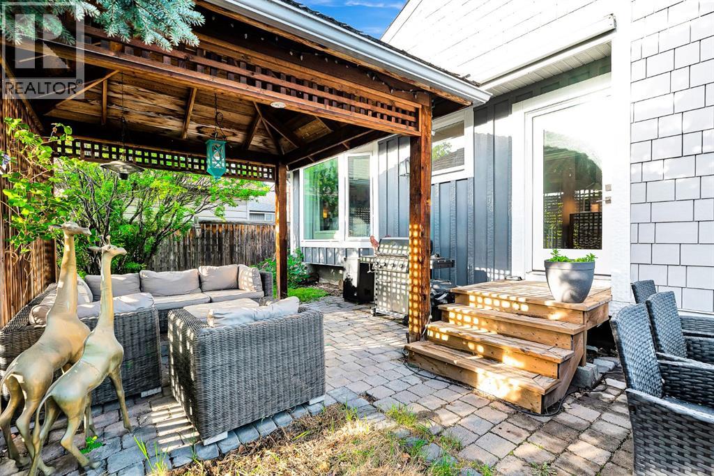 120 Woodbrook Close SW — photo 45