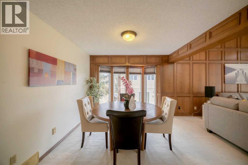 107 Edgehill Court NW — photo 9