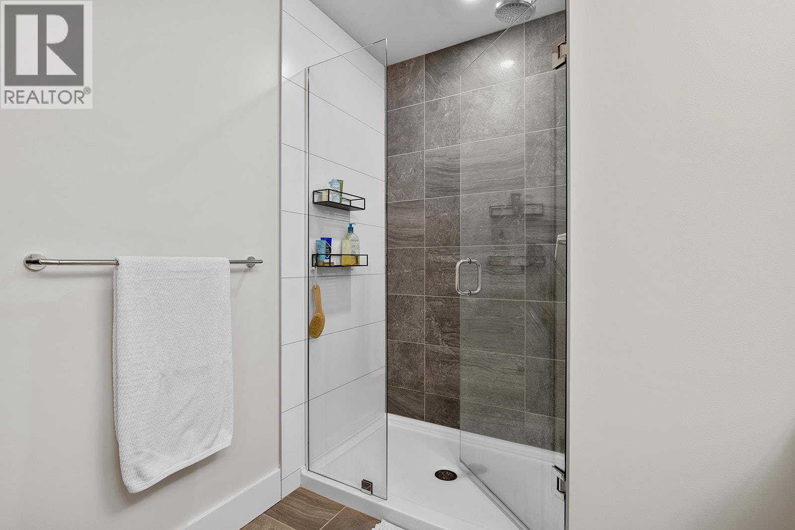 #121 4380 Lakeshore Road - 22