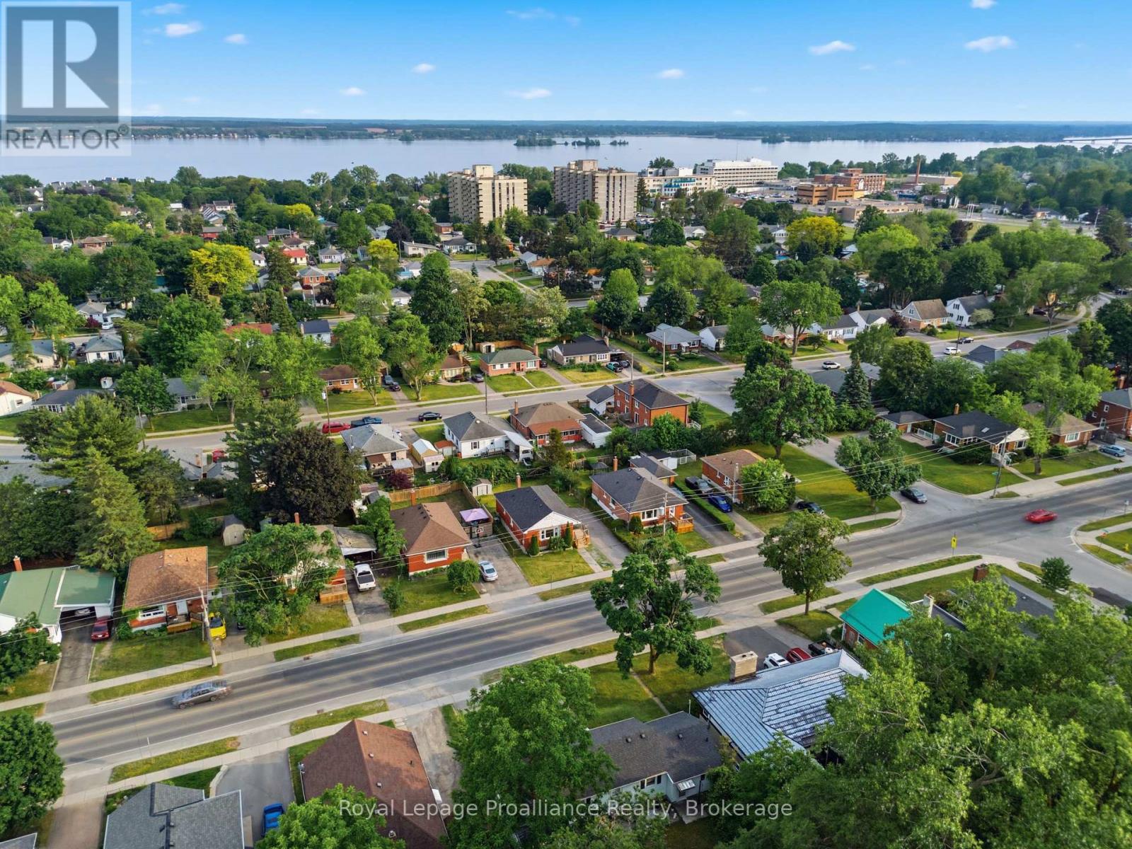 355 BRIDGE STREET E - 45
