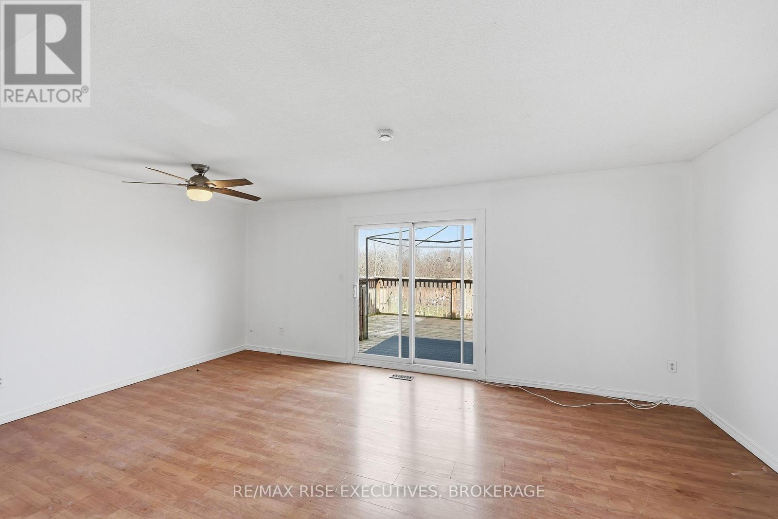 75 WYCLIFFE CRESCENT - 17