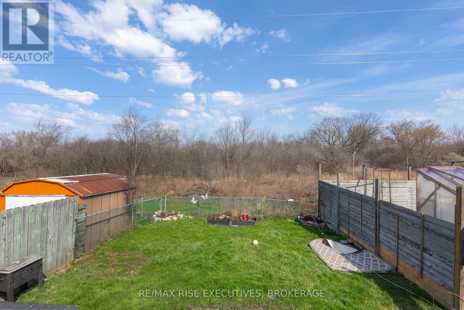 75 WYCLIFFE CRESCENT - 14